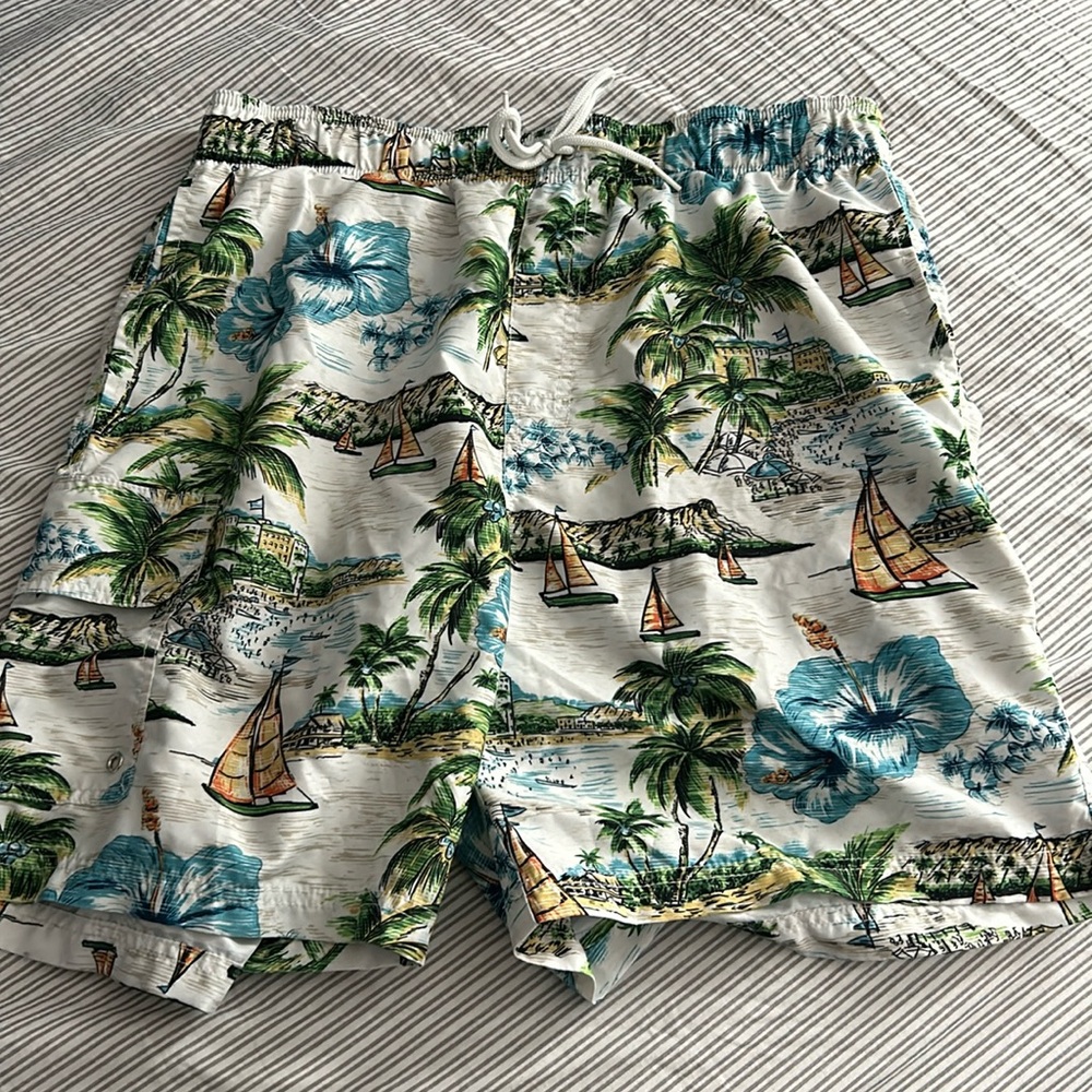 Swim trunks sweet pattern